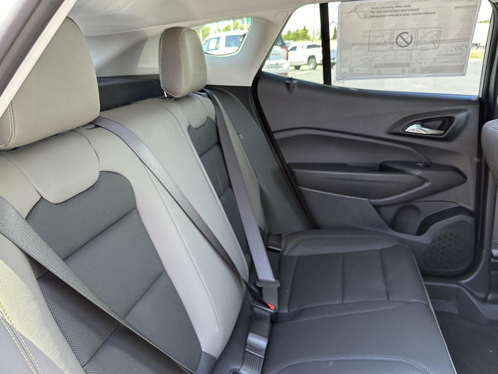 New 2026 White Sands Chevrolet ACTIV image 40