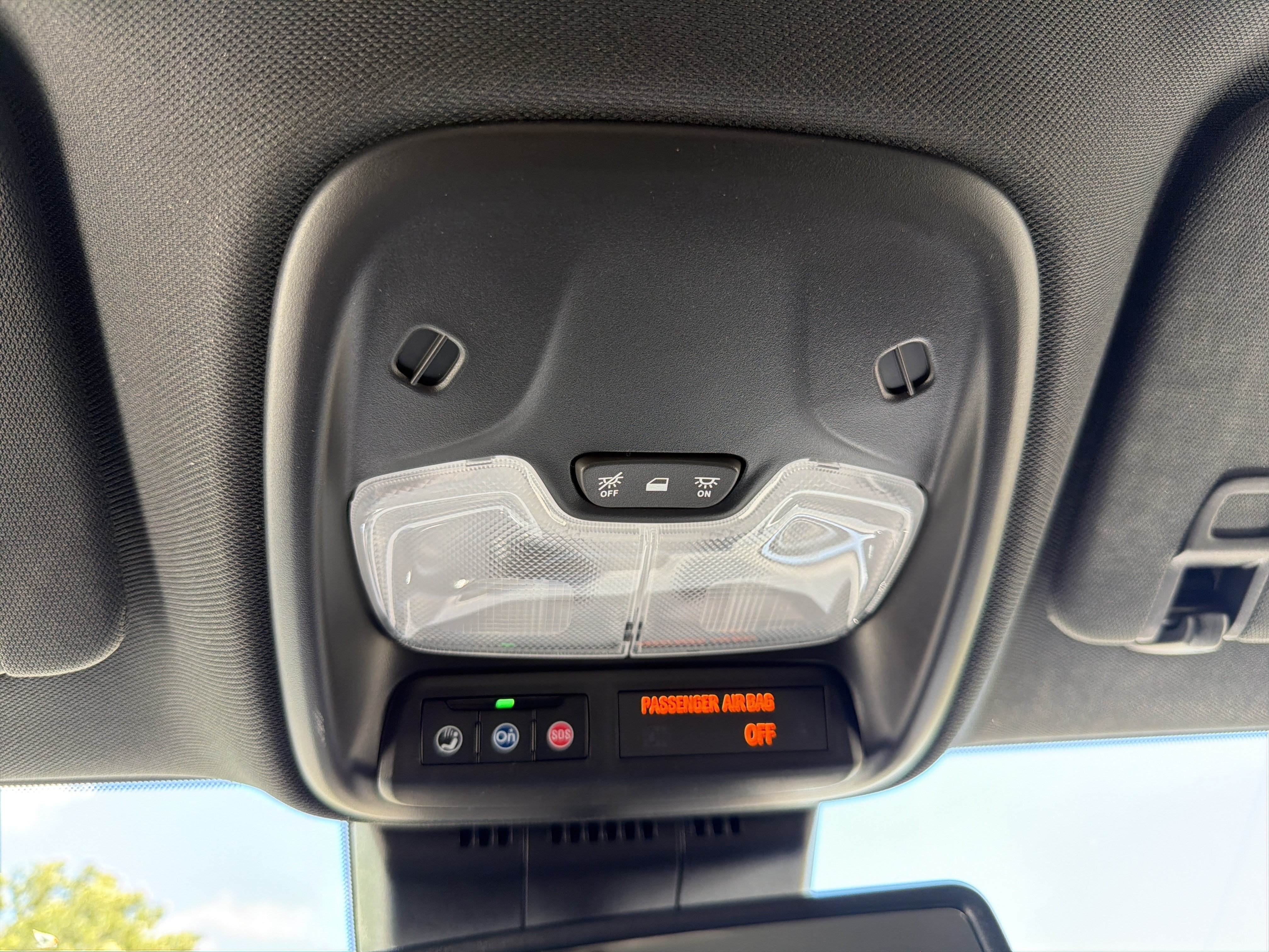 New 2026 Summit White GMC Elevation image 22