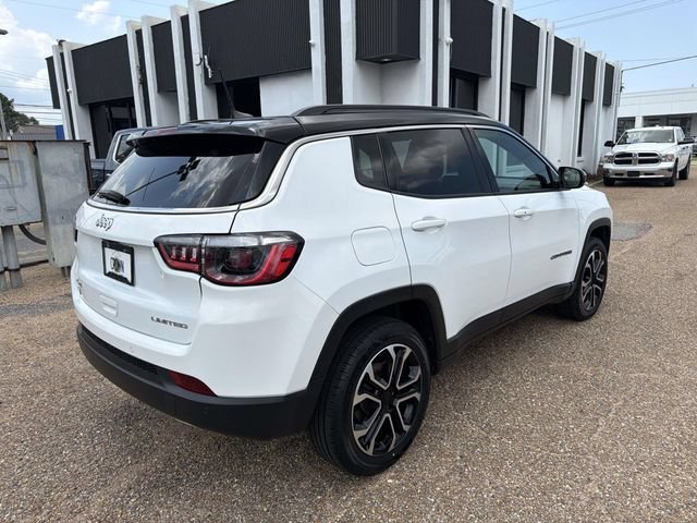 Used 2023 Bright White Clea Jeep Limited image 9