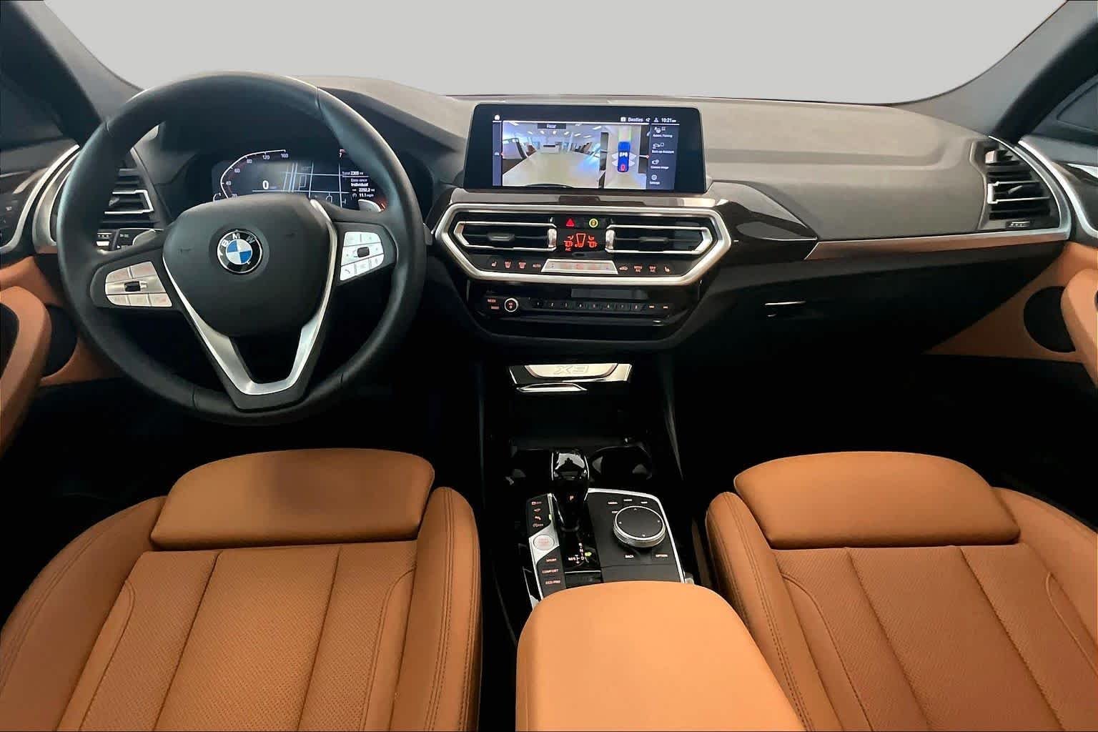 Used 2024 Phytonic Blue Metallic BMW sDrive30i image 14