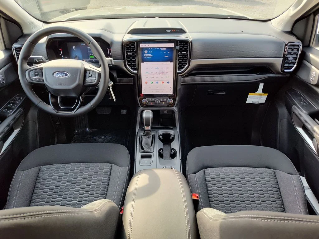 2025 Ford Ranger XLT - Photo 11