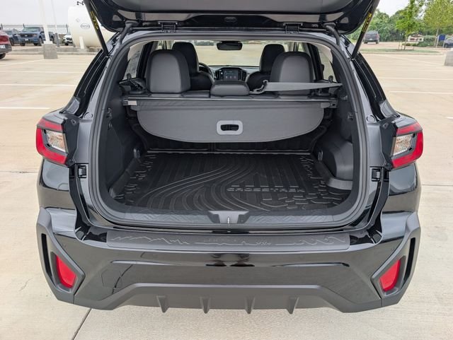 New 2026 CRYSTAL BLACK SILICA Subaru Limited Hybrid image 21