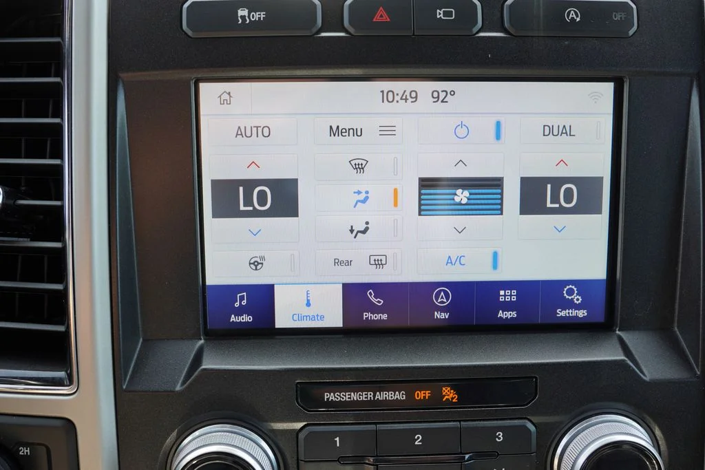 Certified Used 2020 Oxford White Ford Lariat image 27