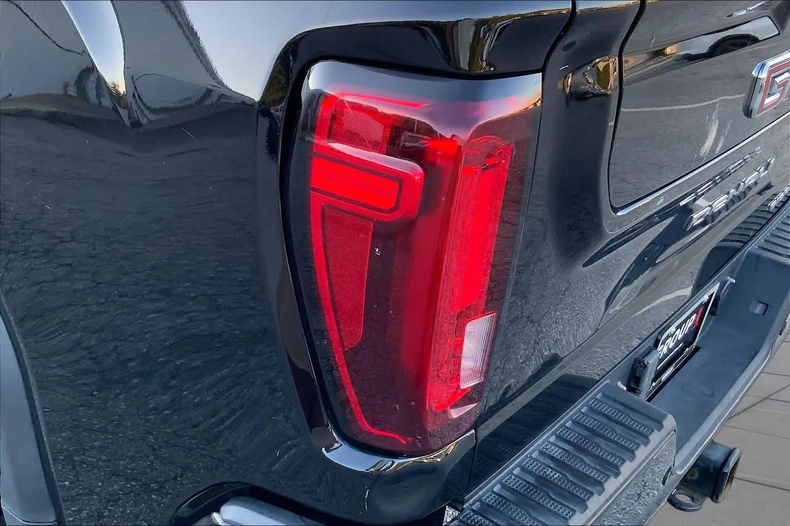 Used 2021 Ebony Twilight Metallic GMC Denali image 25