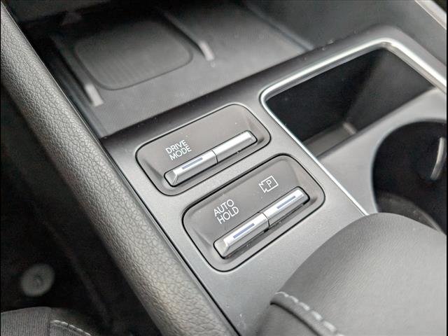 2024 Hyundai Sonata Hybrid SEL - Photo 17