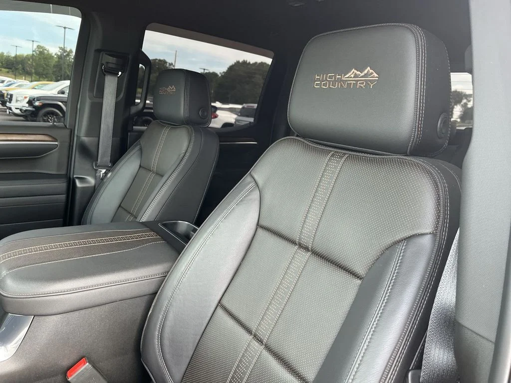 Used 2026 Black Chevrolet High Country image 11