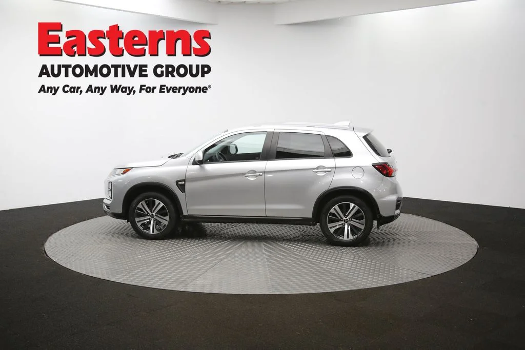 Used 2023 Silver Mitsubishi 2.0 ES image 58