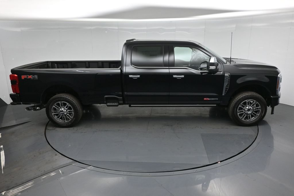 New 2026 Agate Black Metallic Ford Platinum image 40