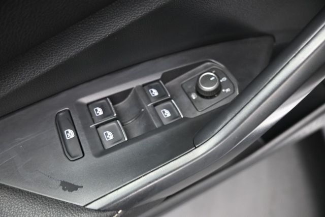 Used 2024 Gray Volkswagen 1.5T SE image 13