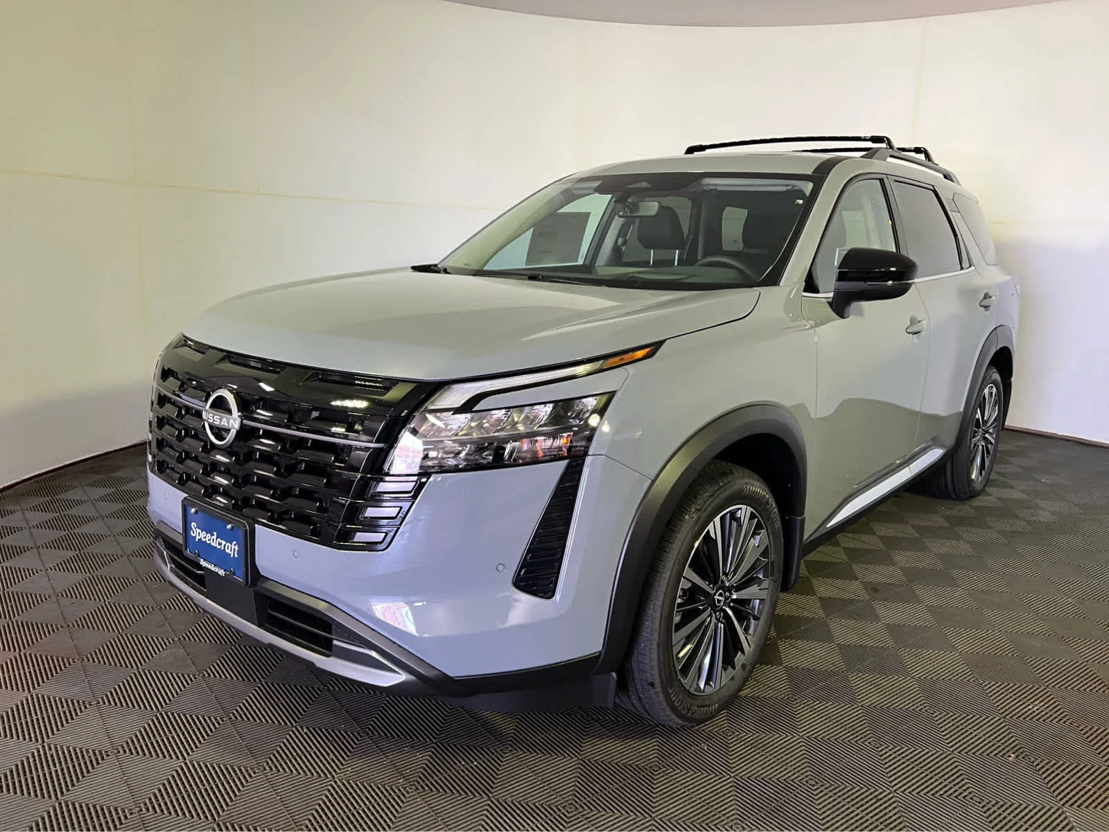 New 2026 Boulder Gray Pearl Nissan Platinum image 3
