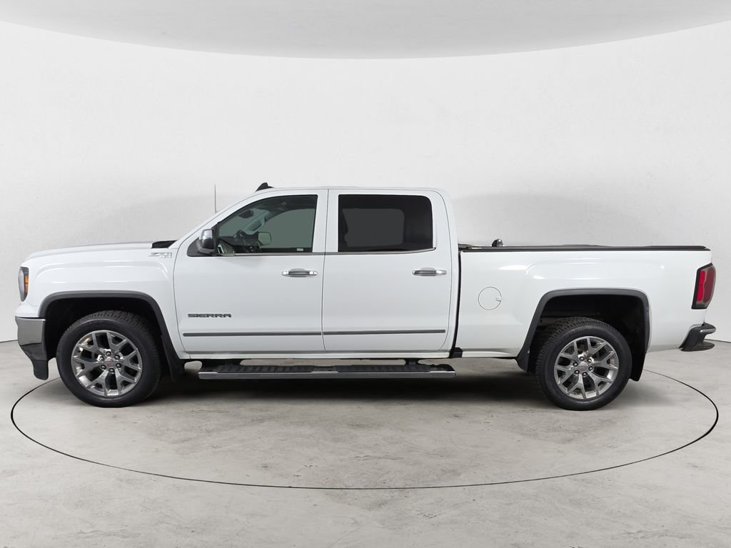 Used 2018 White GMC SLT image 2