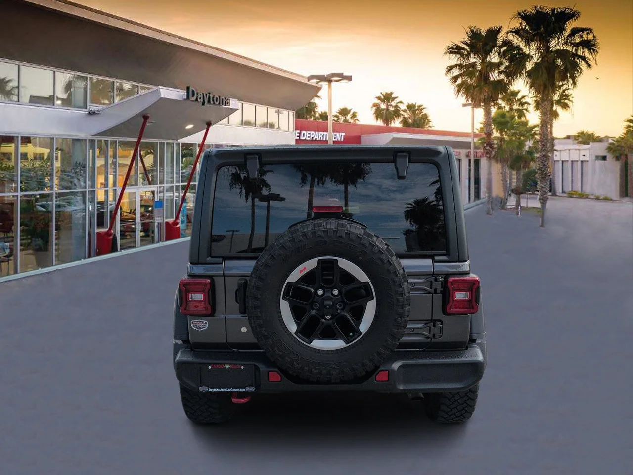 Used 2019 Crystal Metallic Jeep Rubicon image 4