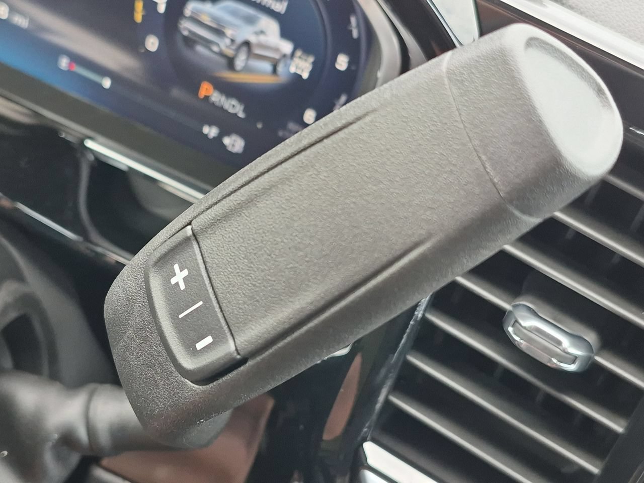2026 Chevrolet Silverado 1500 RST - Photo 16