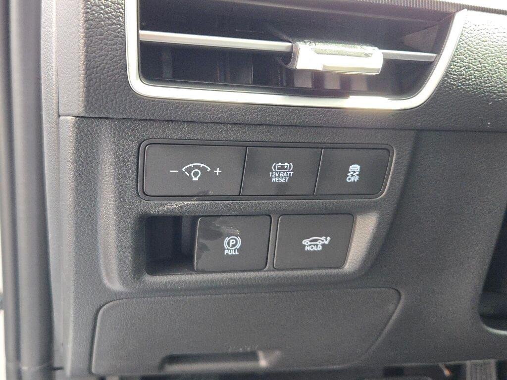 2025 Hyundai Sonata Hybrid Limited - Photo 25