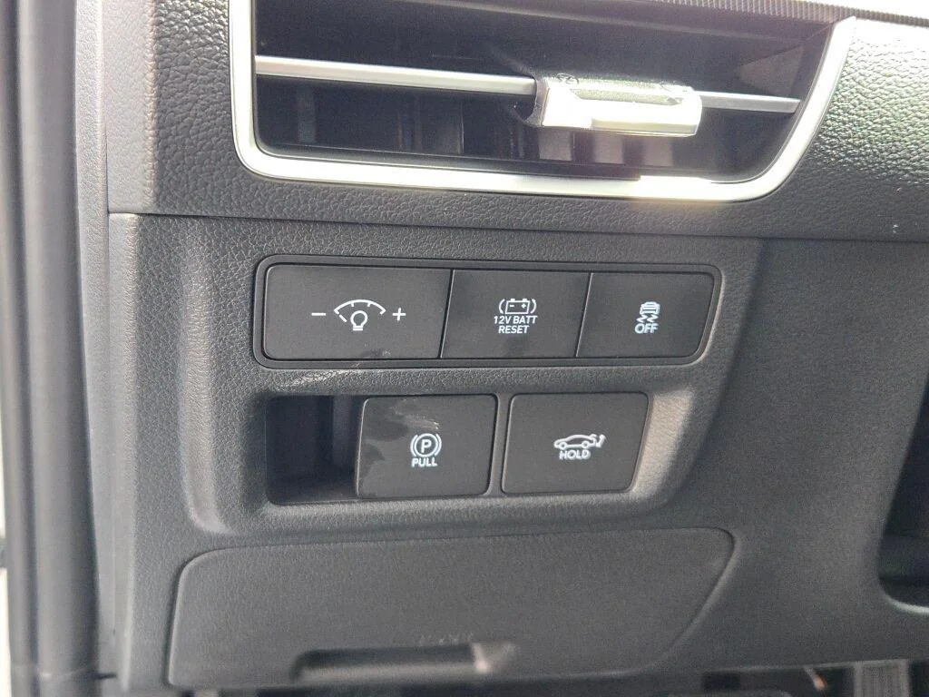 2025 Hyundai Sonata Hybrid Limited - Photo 25