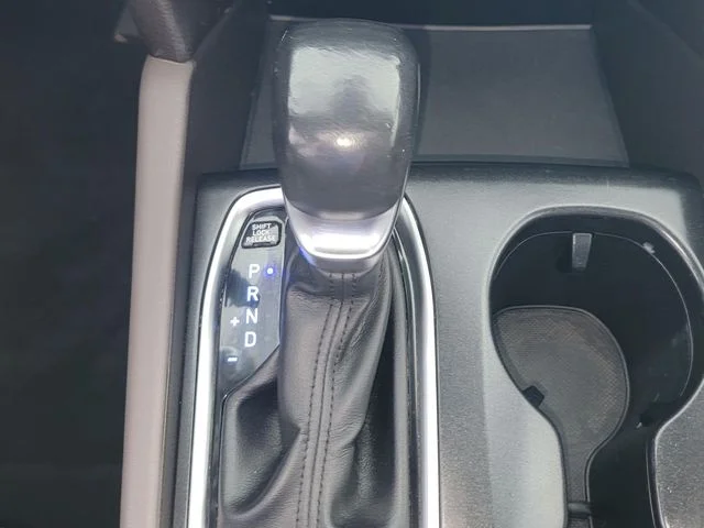 Certified Used 2019 Silver Hyundai Limited image 27