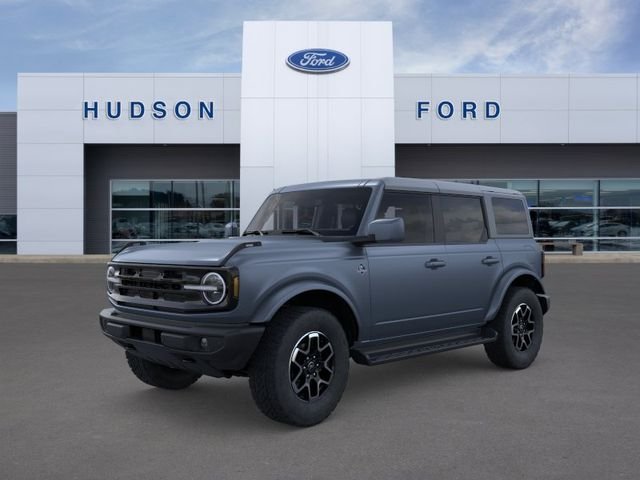 2025 Ford Bronco Outer Banks®