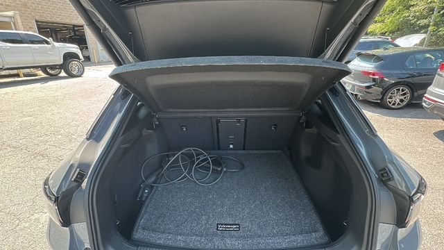 Certified Used 2025 Gray Volkswagen Pro S image 18