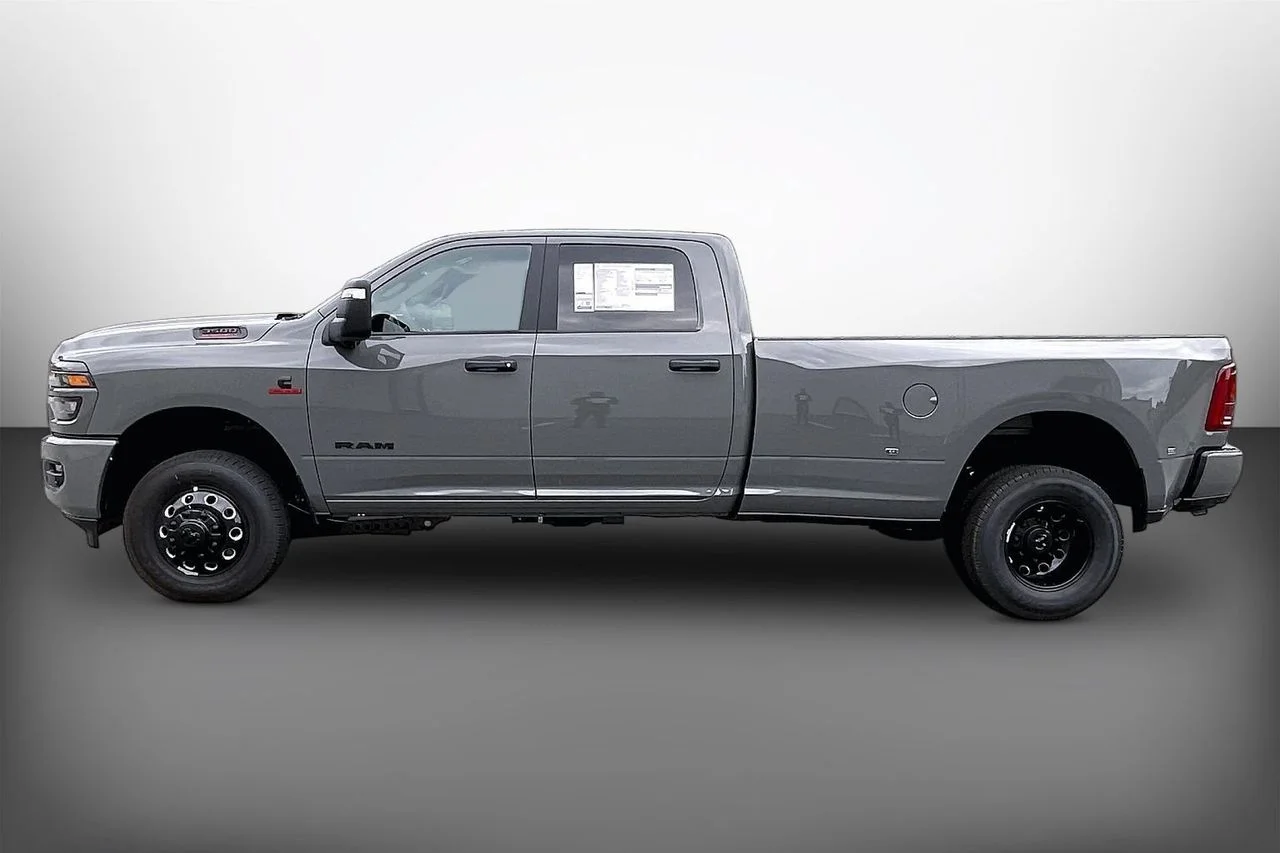 New 2026 Ceramic Gray Clearcoat RAM Big Horn image 5
