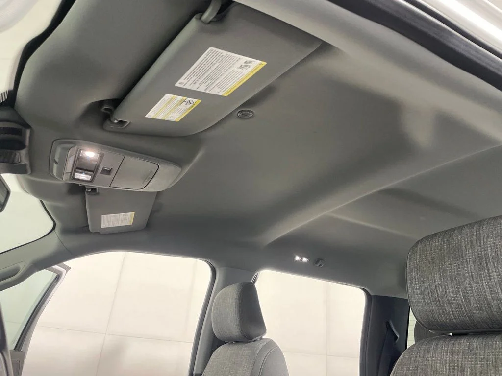 Used 2022 Oxford White Ford XLT image 19