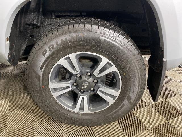 Certified Used 2019 CEMENT Toyota  image 12
