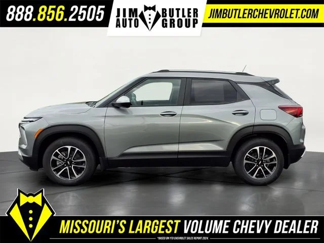 New 2026 Sterling Gray Metallic Chevrolet LT image 15