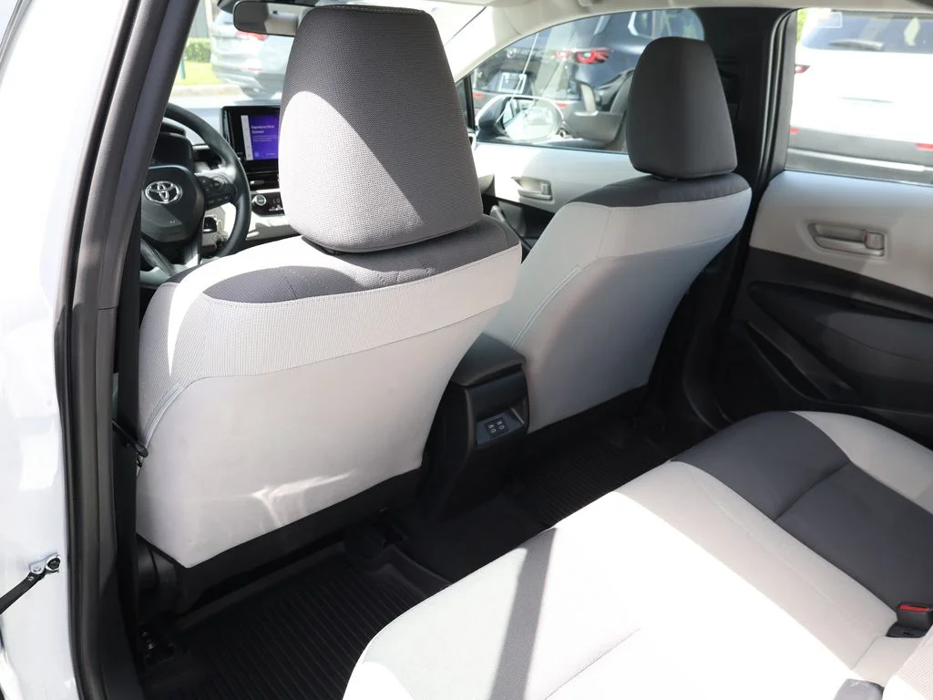 Used 2025 White Toyota LE image 15