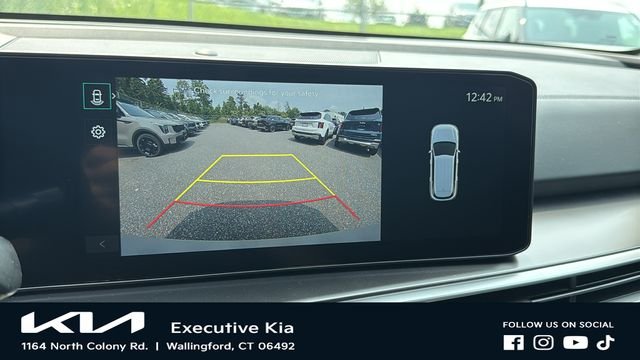 New 2026 Ivory Silver Kia EX image 17