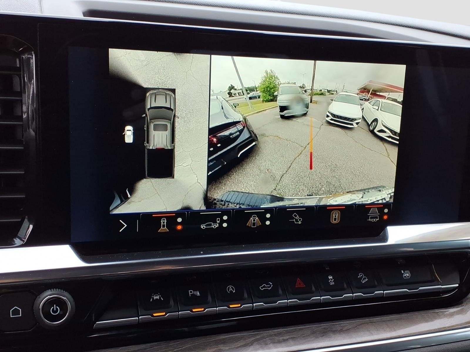 2025 Chevrolet Silverado 1500 LTZ - Photo 22