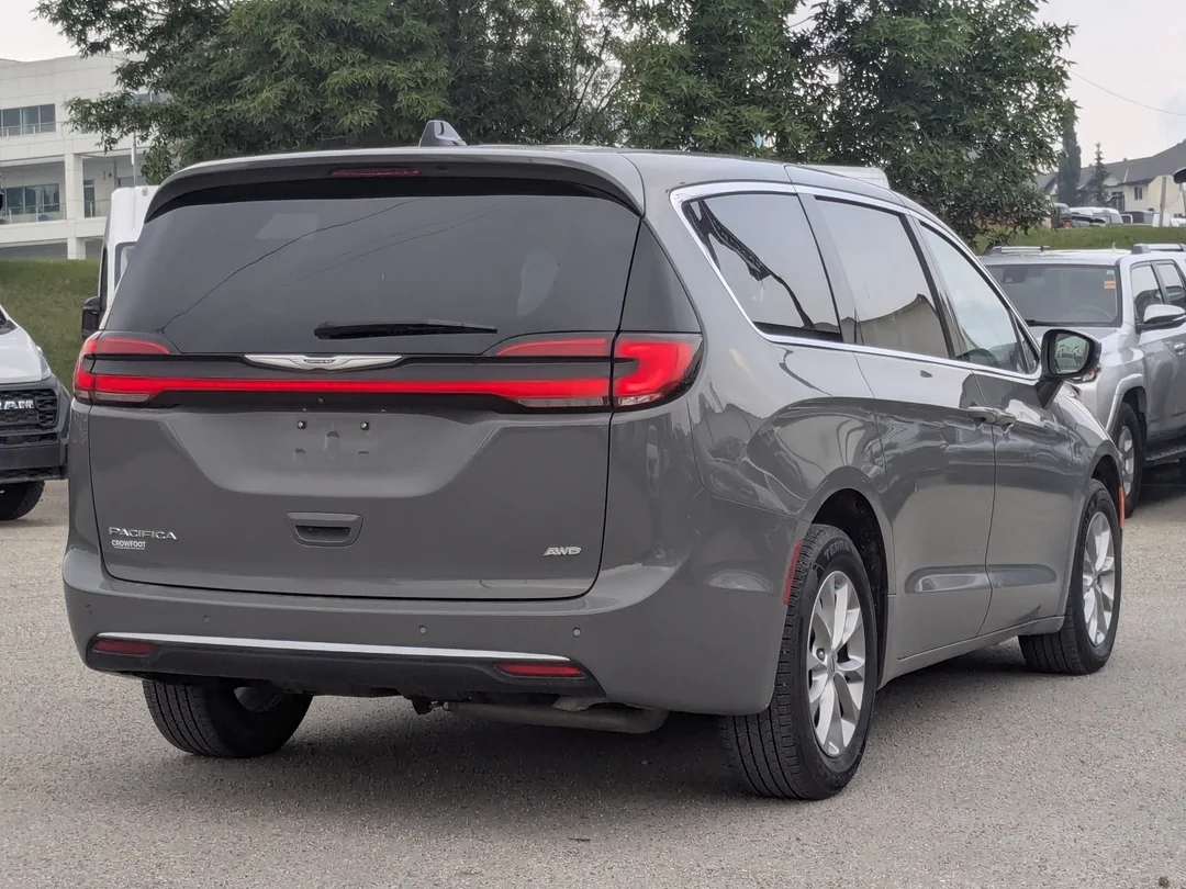 Certified Used 2023 Grey Chrysler Touring L - - AWD - Caprice Leather - Heated Seats & Wheel - Blind Spot & More! image 8