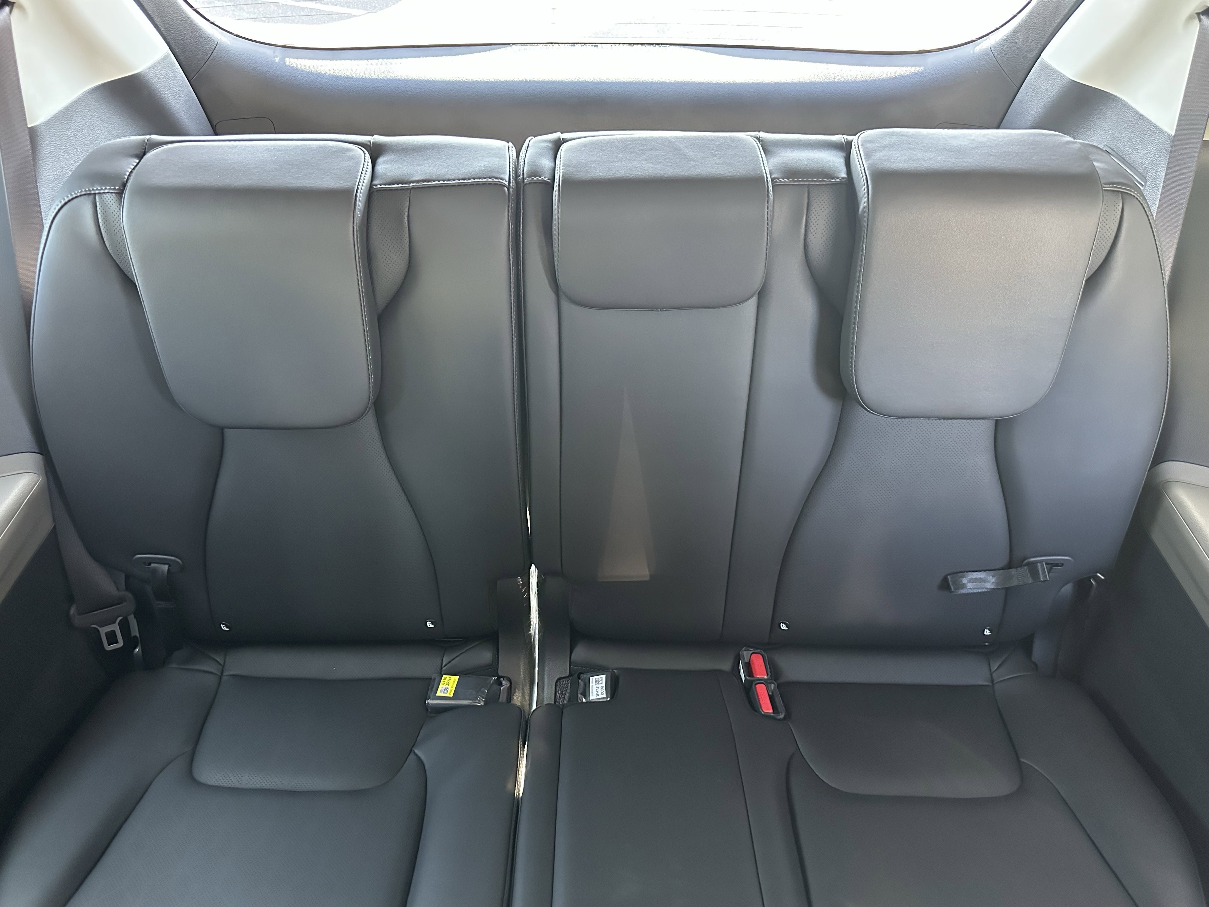 New 2026 Ivory Silver Kia EX image 22