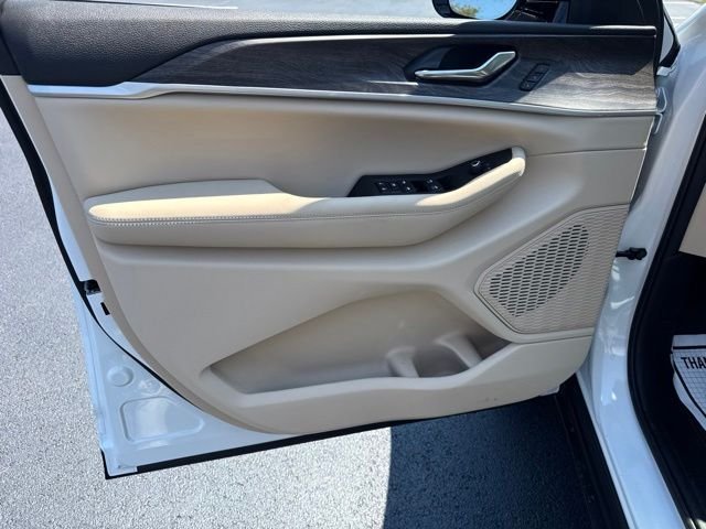New 2027 Bright White Clearcoat Jeep Limited image 14