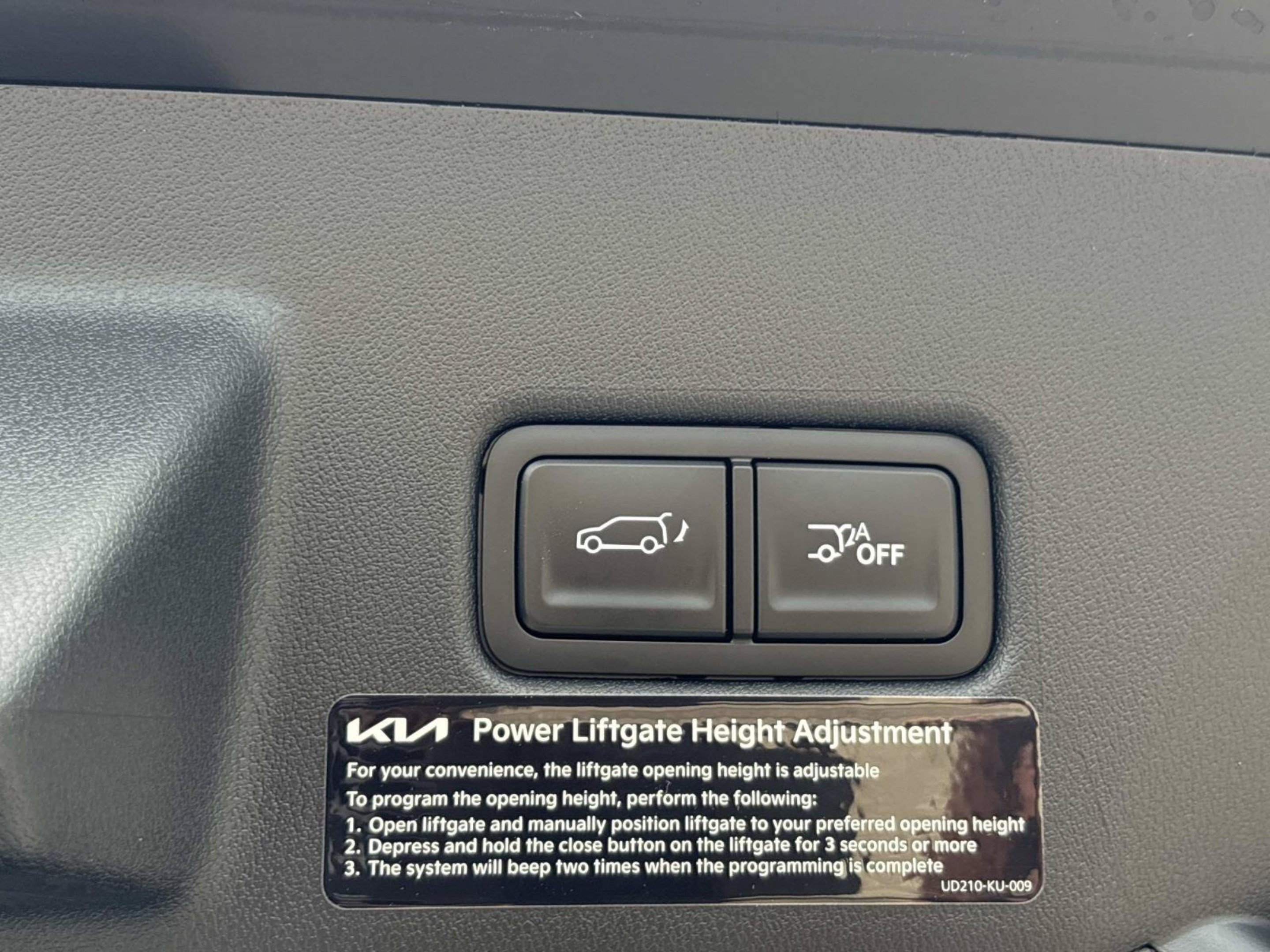 New 2027 Ebony Black Kia X-Pro SX-Prestige image 10