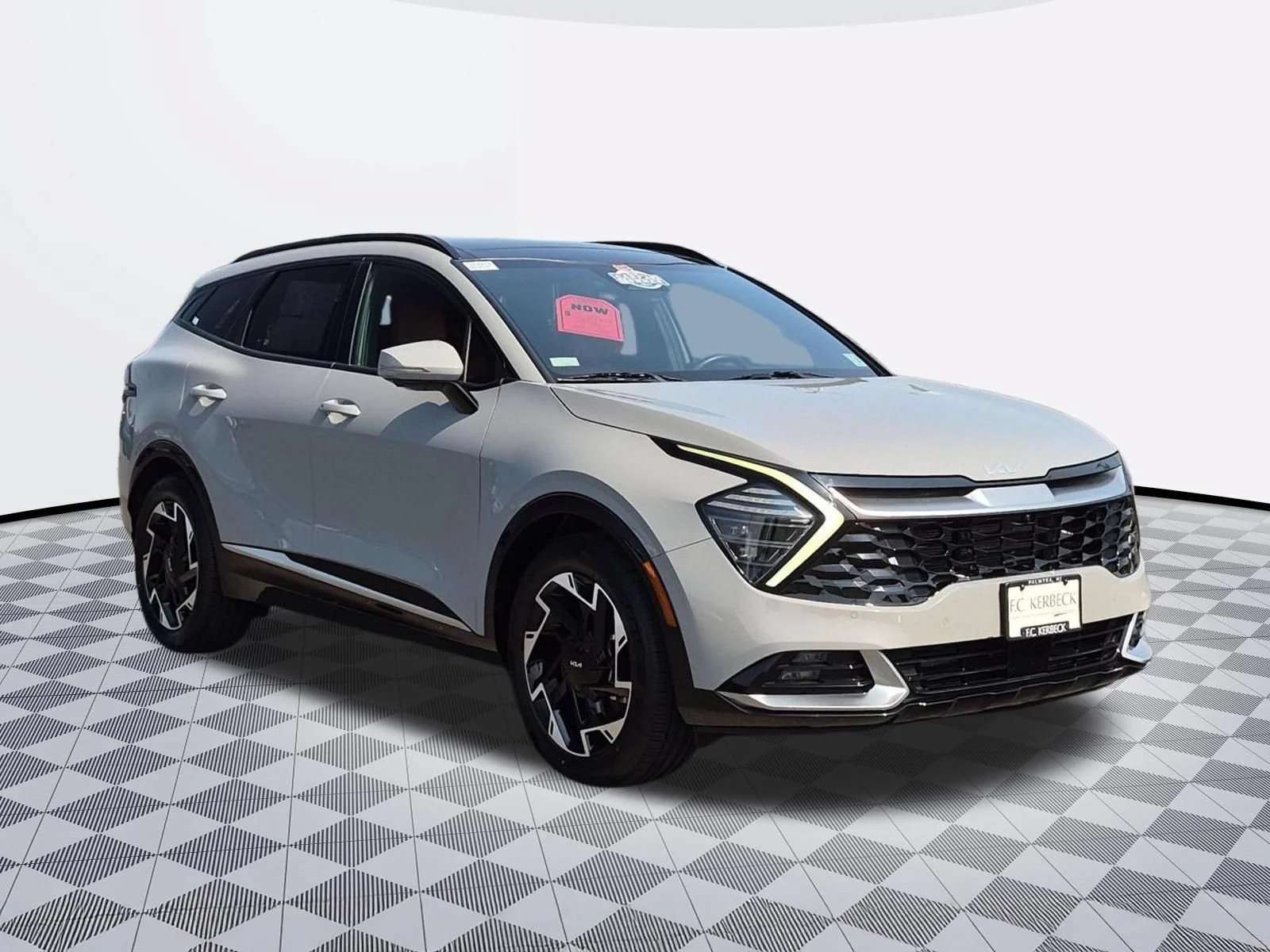 Used 2023 Wolf Gray Kia SX-Prestige image 2