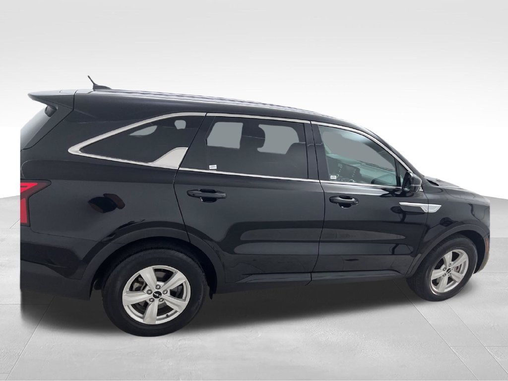 Used 2023 Black Kia LX image 6