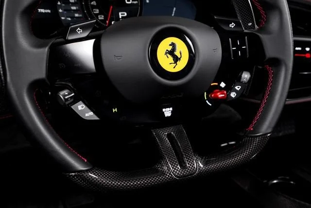 Used 2023 Rosso California Ferrari  image 30
