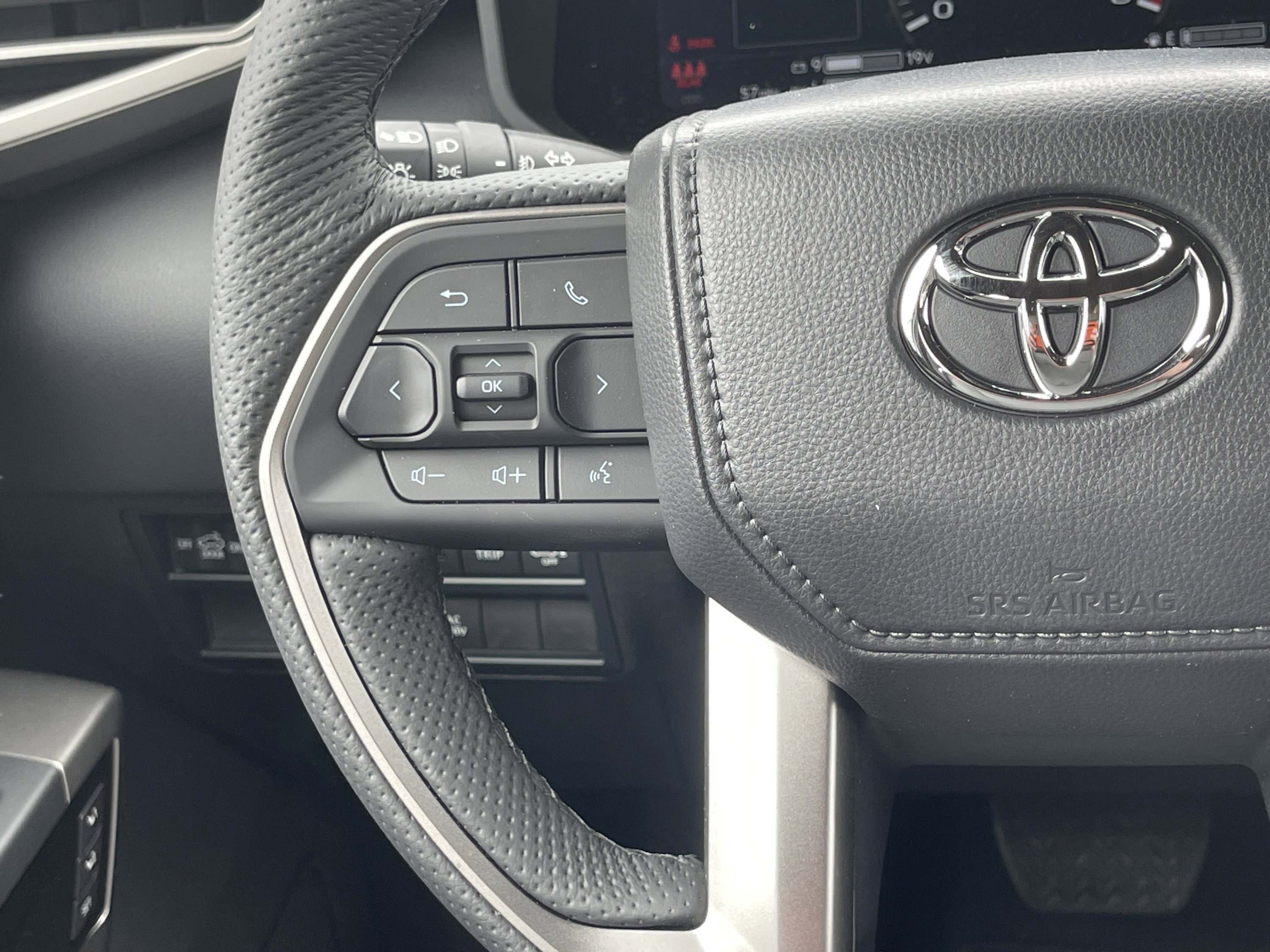 New 2026 Ice Cap Toyota  Limited image 16