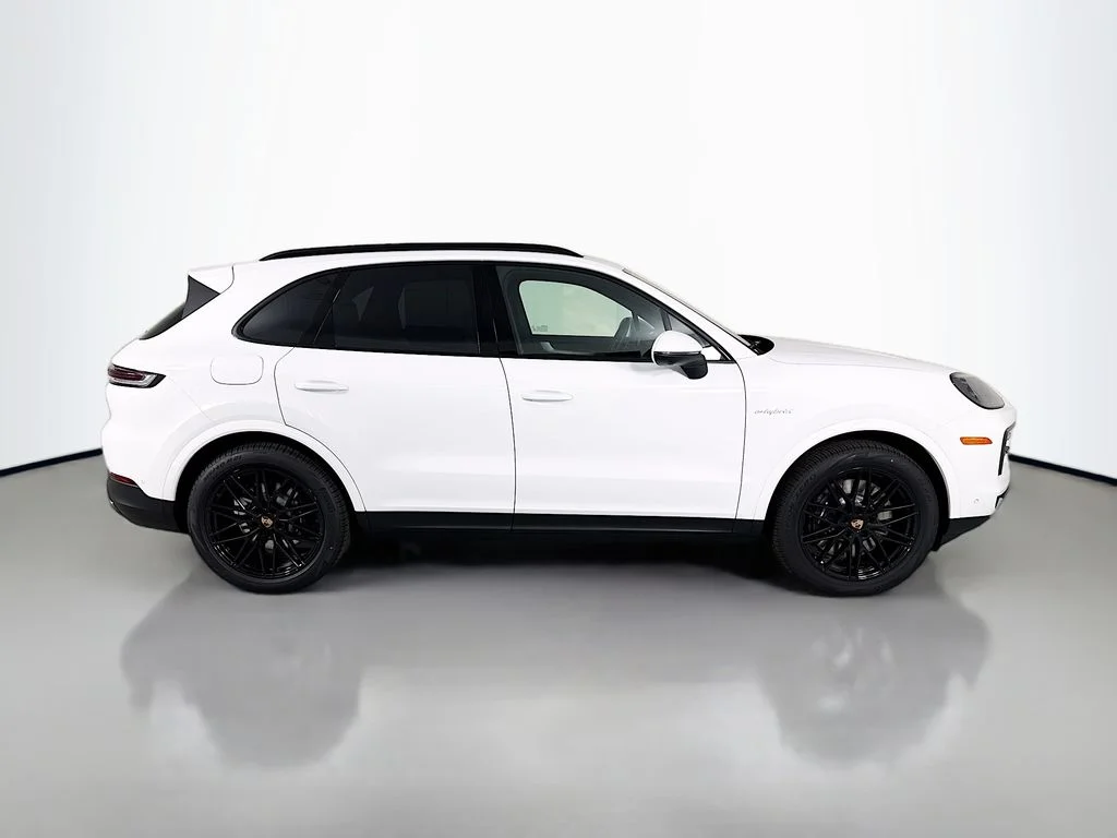 New 2026 White Porsche  image 8