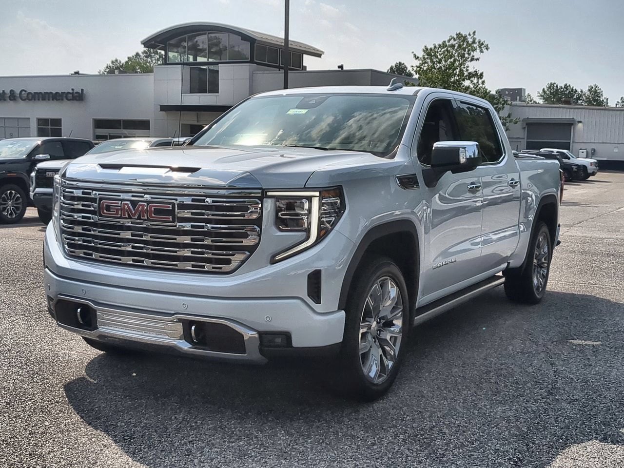 2026 GMC Sierra 1500 Denali - Photo 4