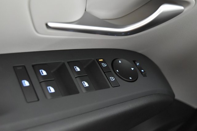 New 2026 White Hyundai SEL Premium AWD image 29