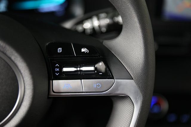 2025 Hyundai Elantra Blue - Photo 6