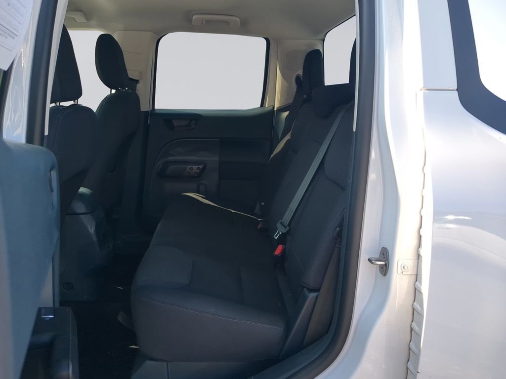 Used 2025 Oxford White Ford XL image 17