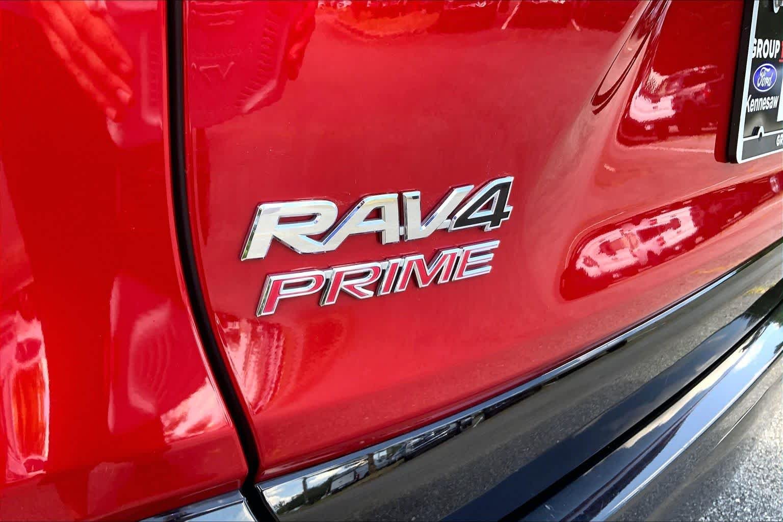 Used 2022 Supersonic Red Toyota SE image 31
