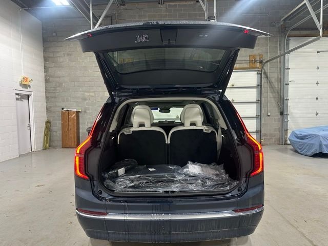 New 2026 Denim Blue Volvo Ultra image 21