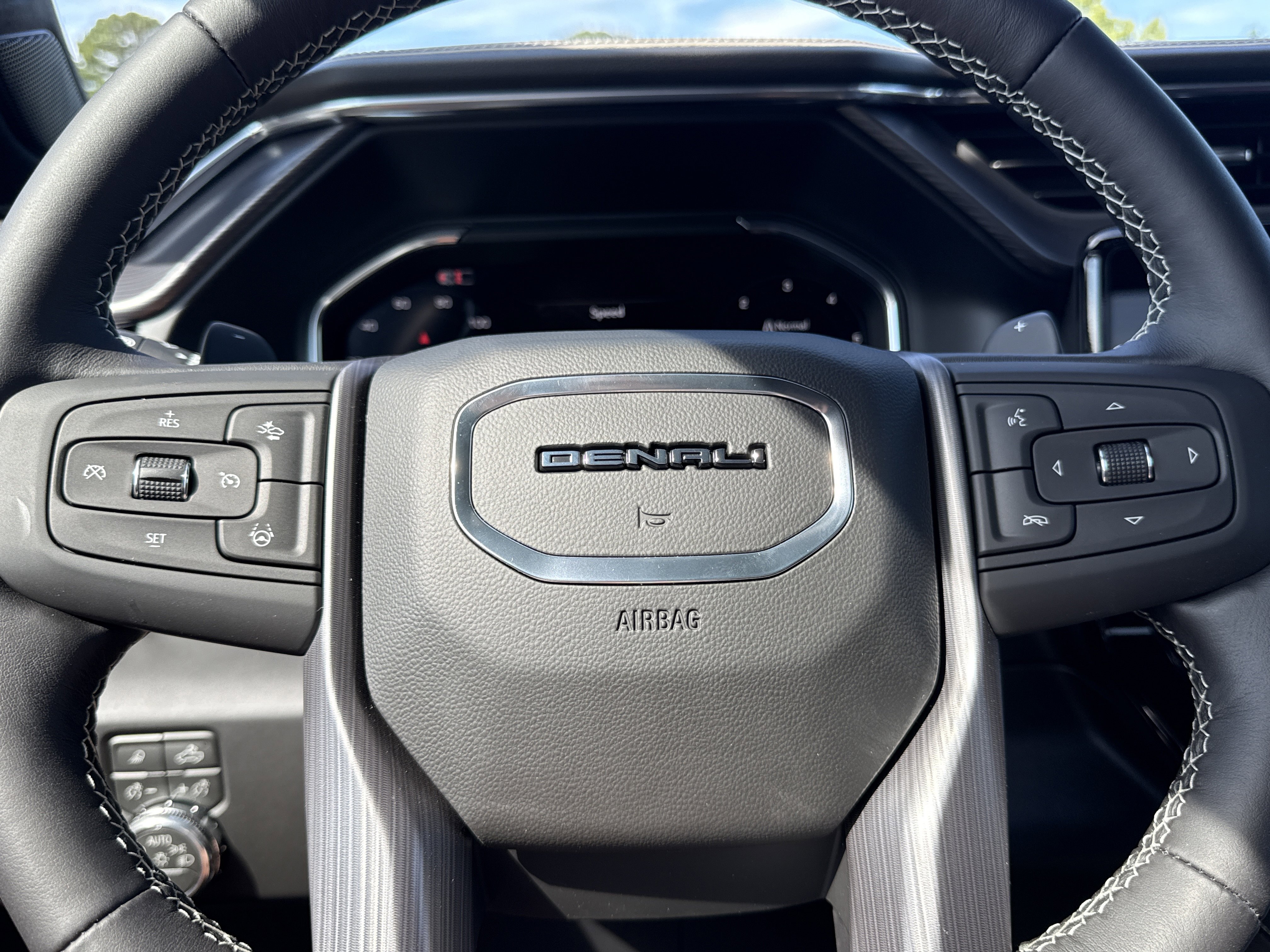 2026 GMC Sierra 1500 Denali Ultimate - Photo 23