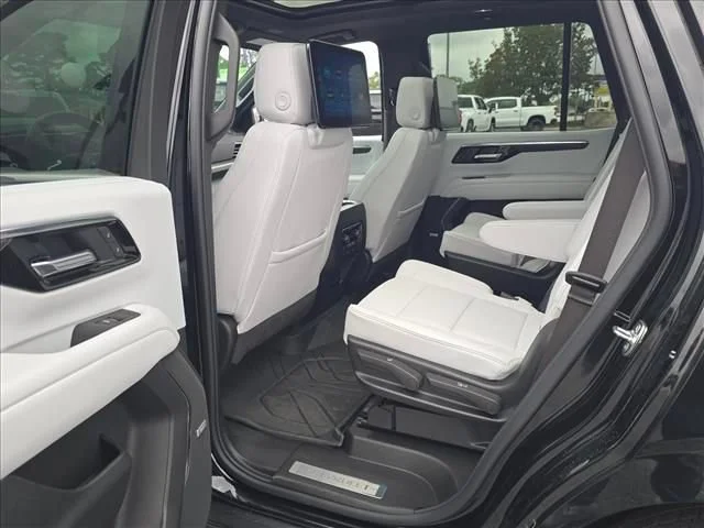 New 2026 Black Chevrolet Premier image 16