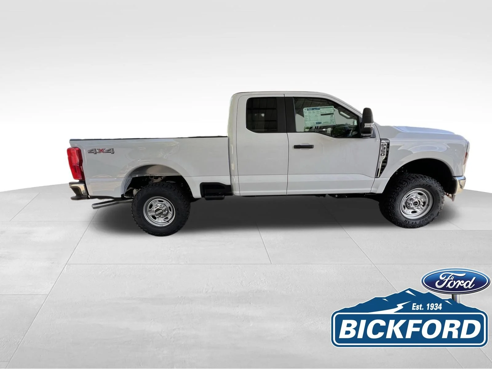 New 2026 White Ford XL image 4