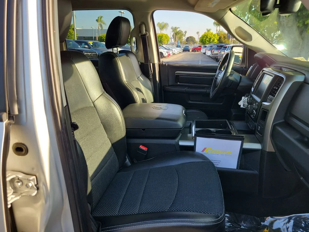 Used 2015 Silver Ram Sport image 19