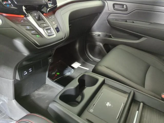 2026 Honda Odyssey Sport L - Photo 22