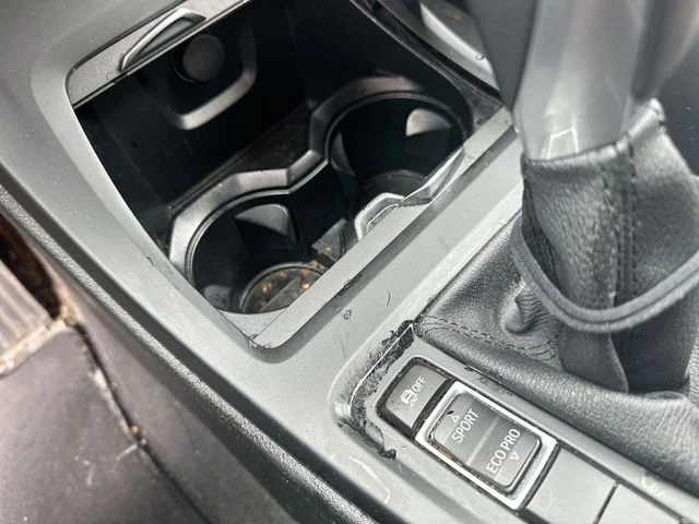 Used 2018 Black BMW sDrive28i image 40